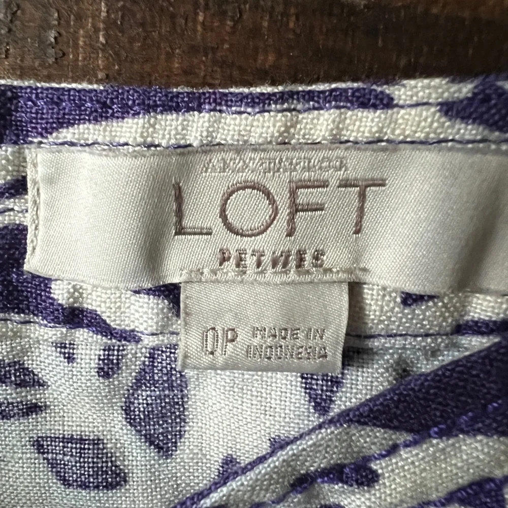 🟤LOFT Mini Skirt in Purple/Cream Print Sz 0 Petite